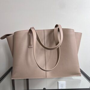 Freja New York Paloma Tote in Latte